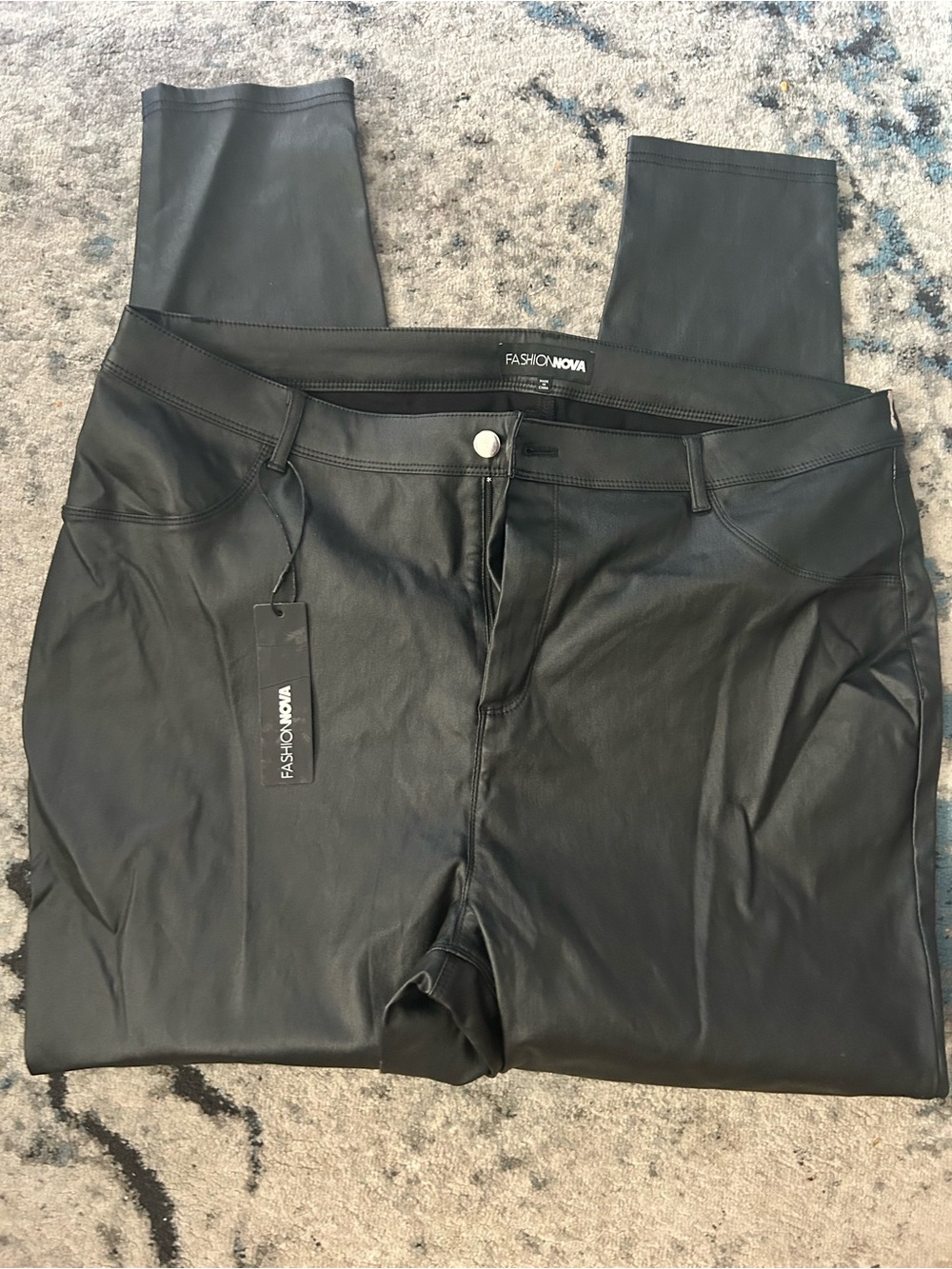 BONGO Black Faux Leather-Look Leggings